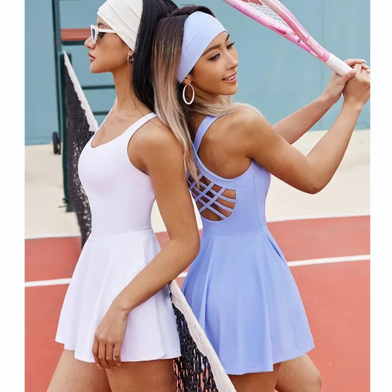 2026 فستان التنس النسائي قطعة  - مراجعة Badminton Youtube 2026 وسعره