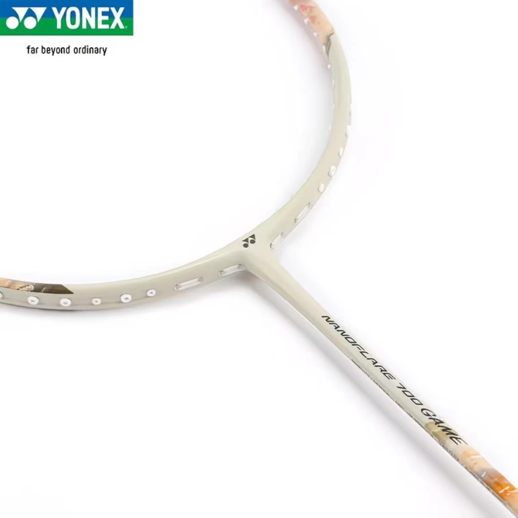 يونكس نانوفلير 700 جيم إصدار م - مراجعة Yonex Racket Carbon وسعره