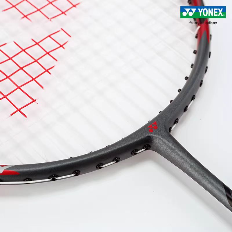 مضرب بادمنتون YONEX من سلسلة B - مراجعة Yonex Racket Carbon وسعره