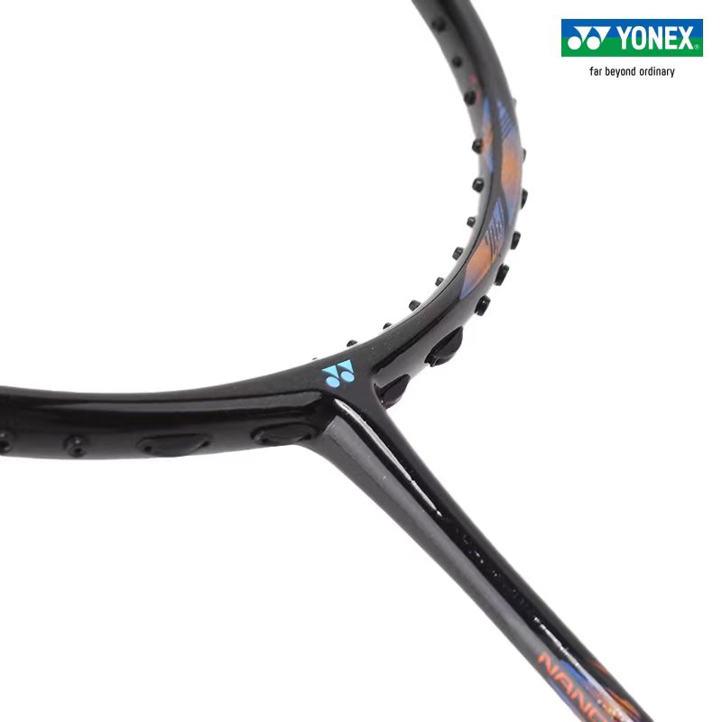 مضرب بادمنتون YONEX Astrox Ser - مراجعة Yonex Racket Carbon وسعره